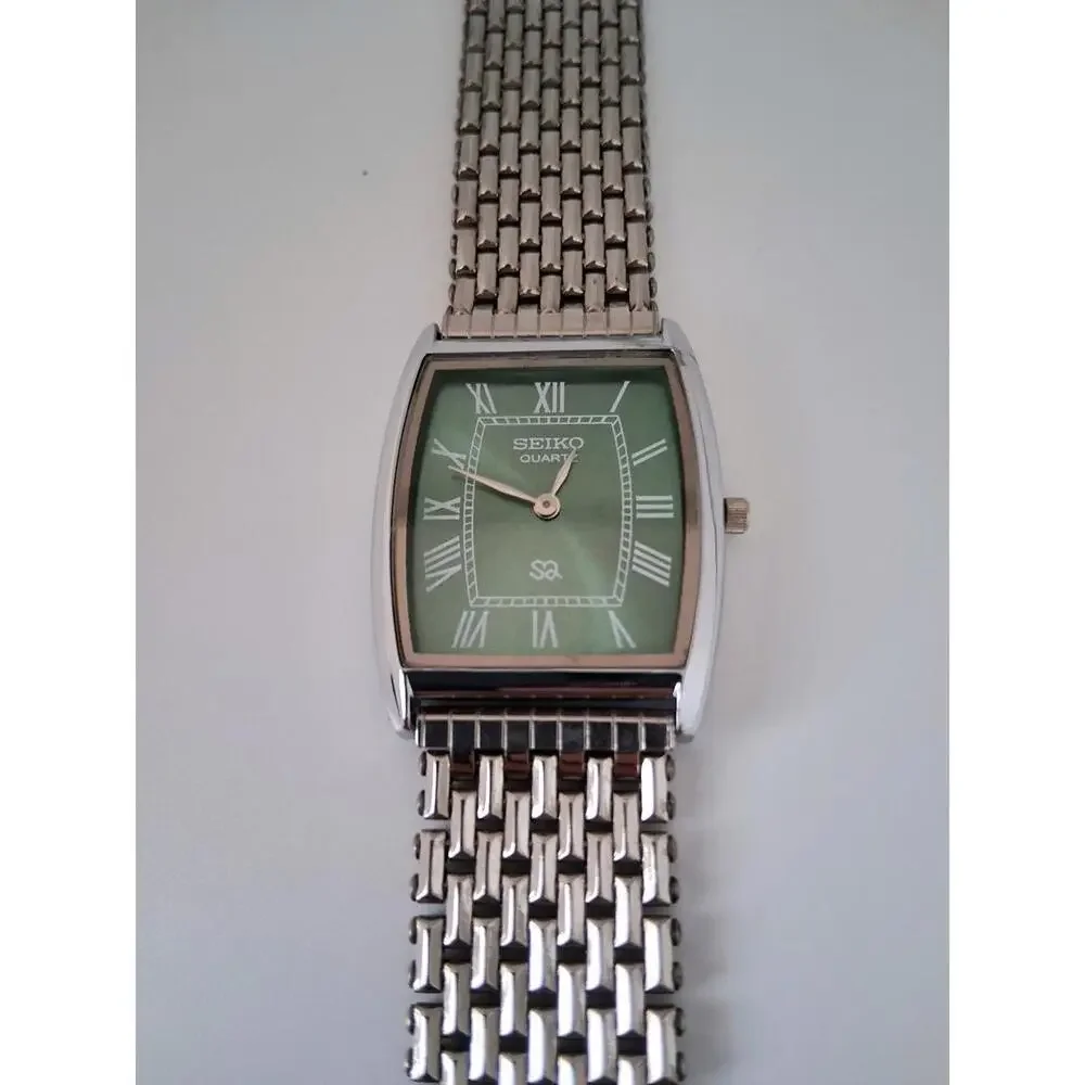 Men's Vintage Seiko Barrel/Tonneau Stainless Steel‎ Tank RARE